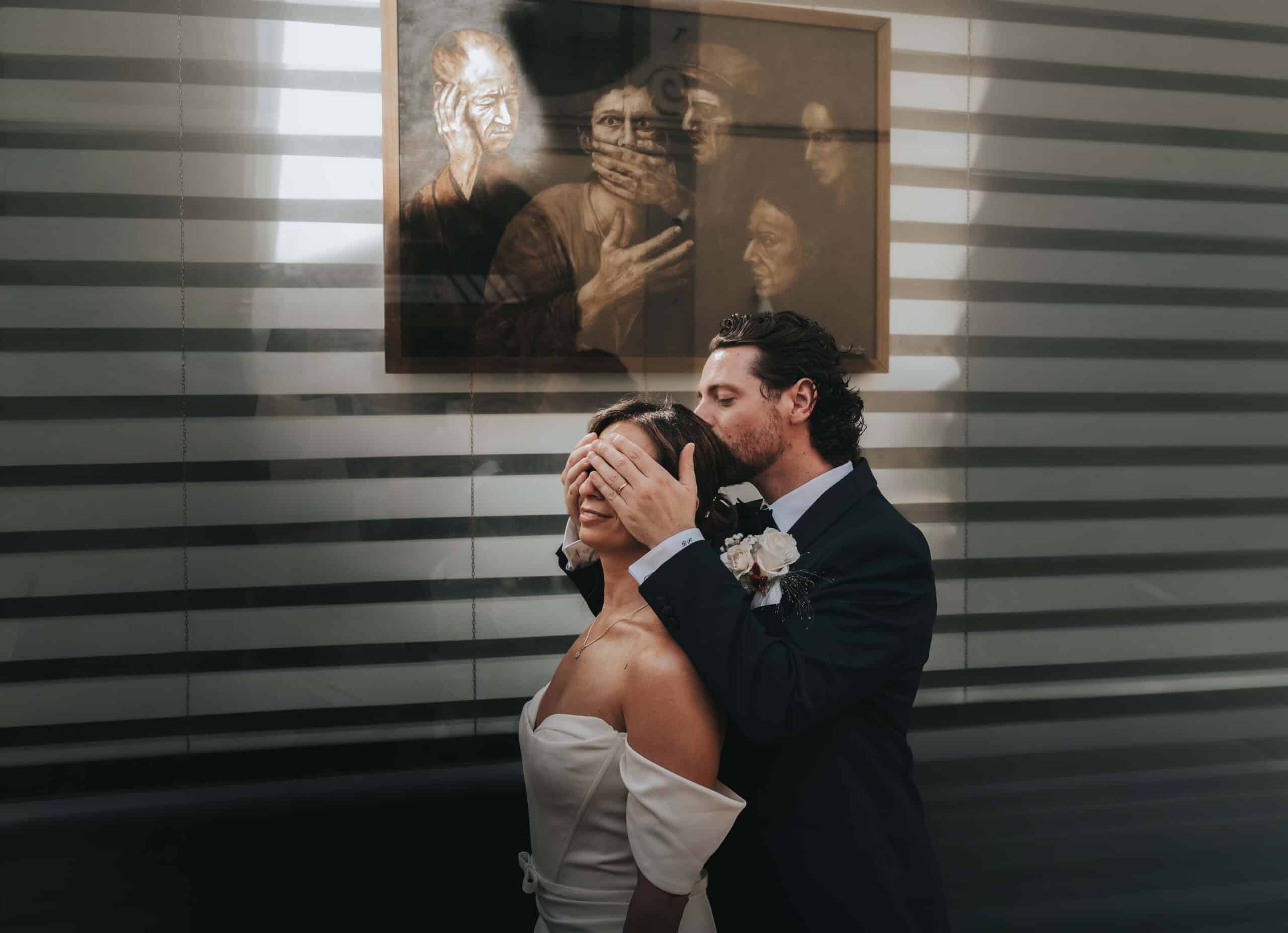 Servizio fotografico di matrimonio in toscana di Momaxphoto, visione artistica degli sposi non convenzionale.